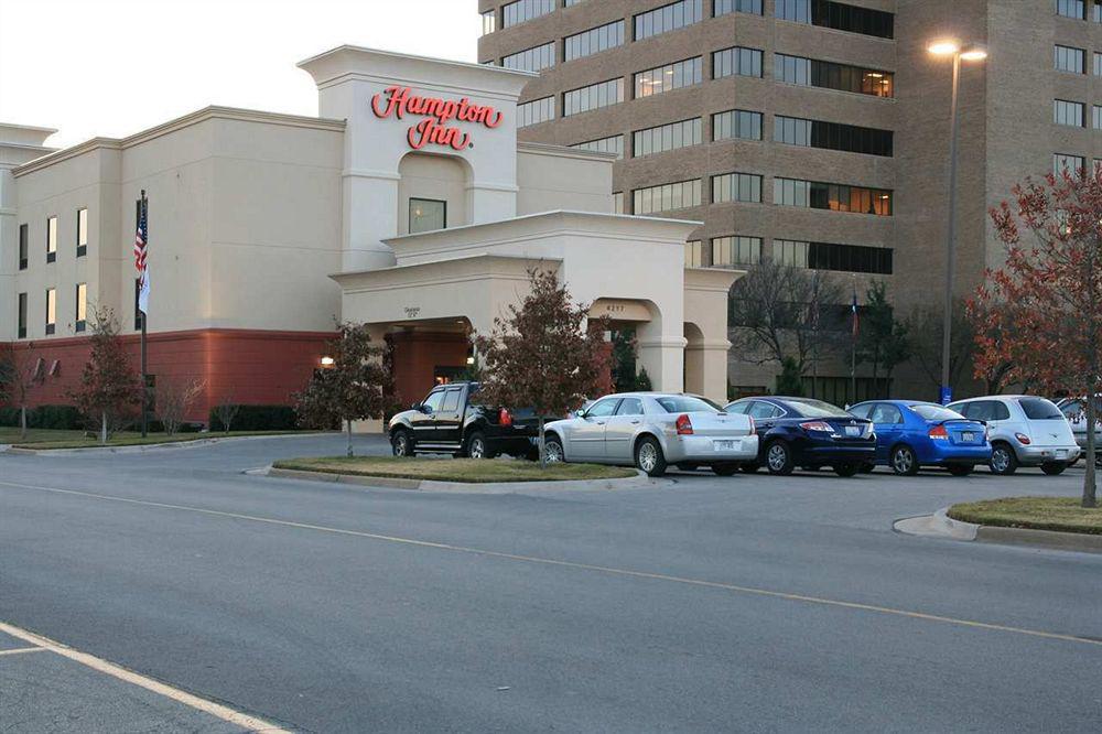 Hampton Inn Wichita Falls-Sikes Senter Mall Bagian luar foto