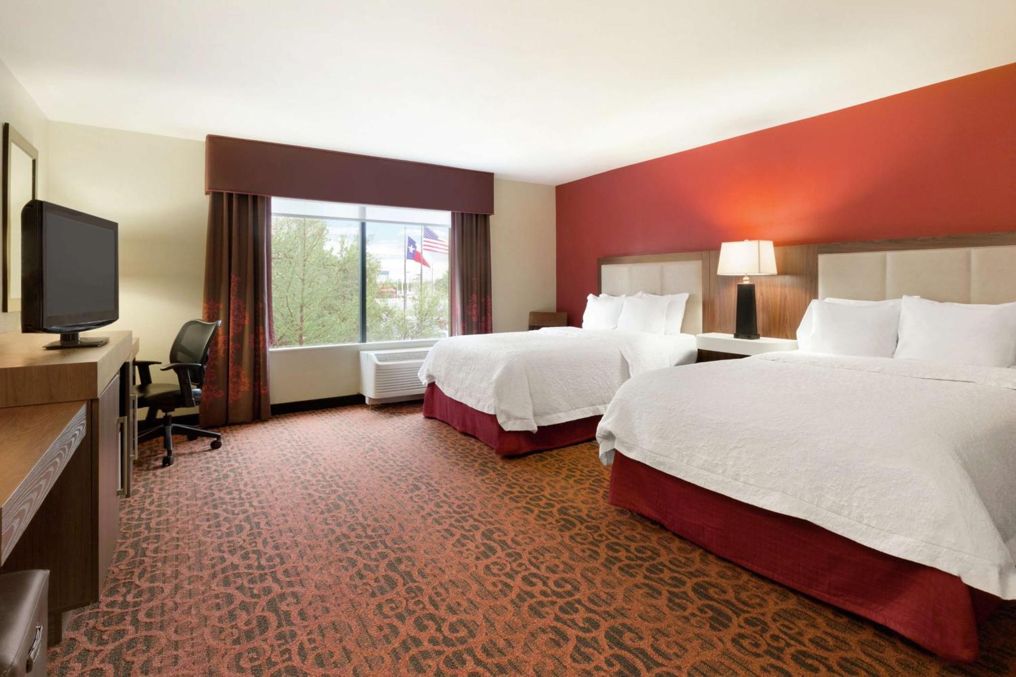 Hampton Inn Wichita Falls-Sikes Senter Mall Bagian luar foto