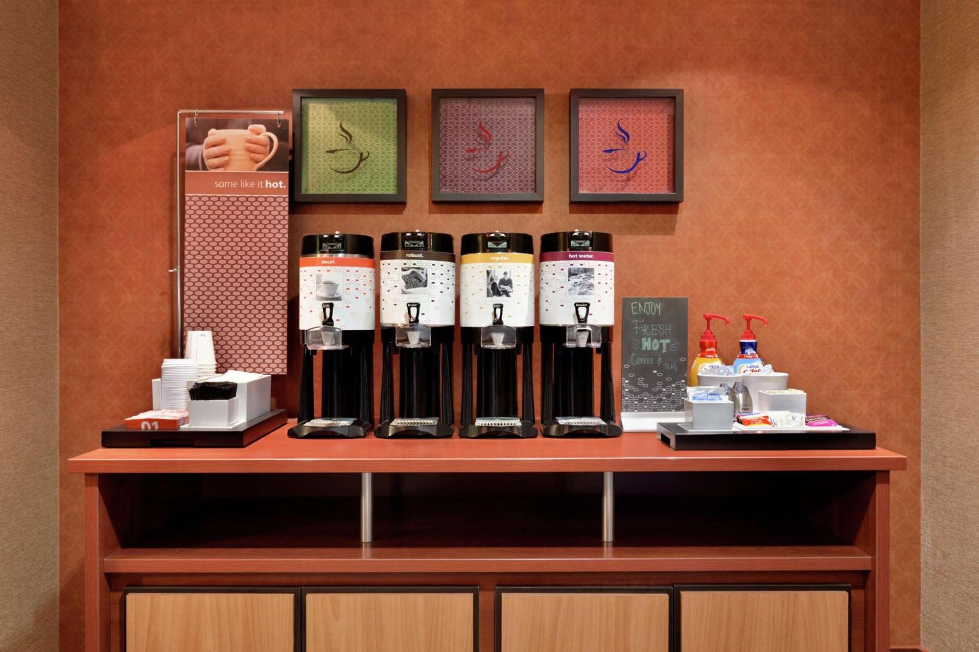 Hampton Inn Wichita Falls-Sikes Senter Mall Bagian luar foto