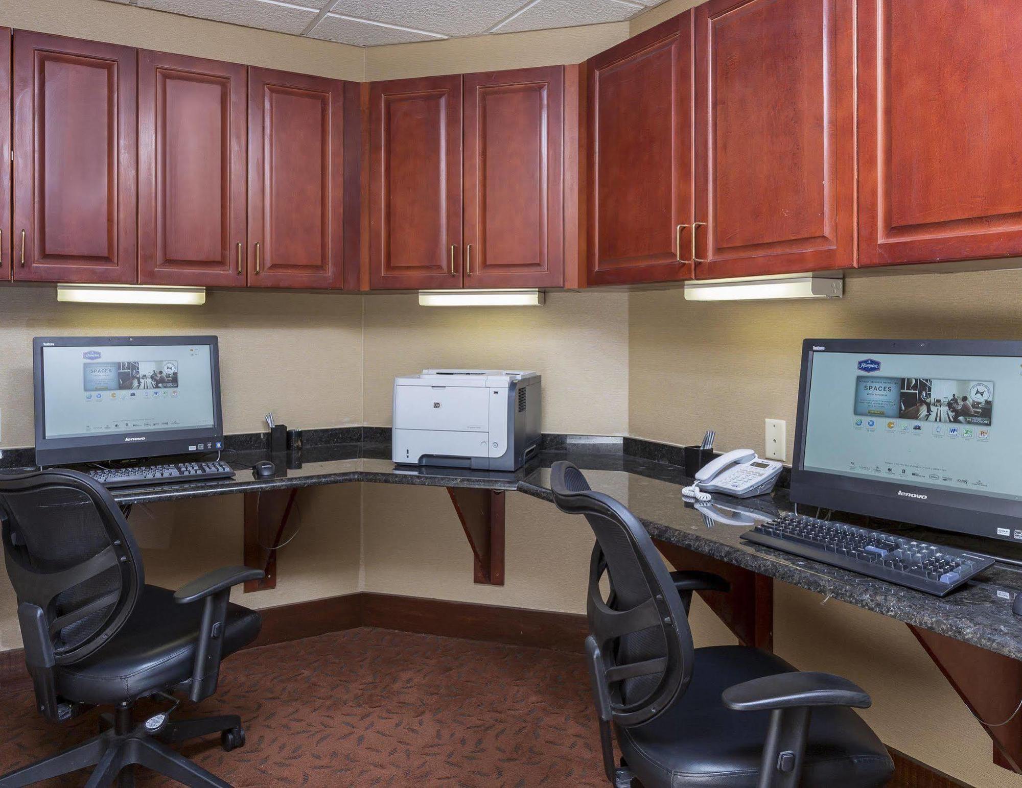 Hampton Inn Wichita Falls-Sikes Senter Mall Bagian luar foto